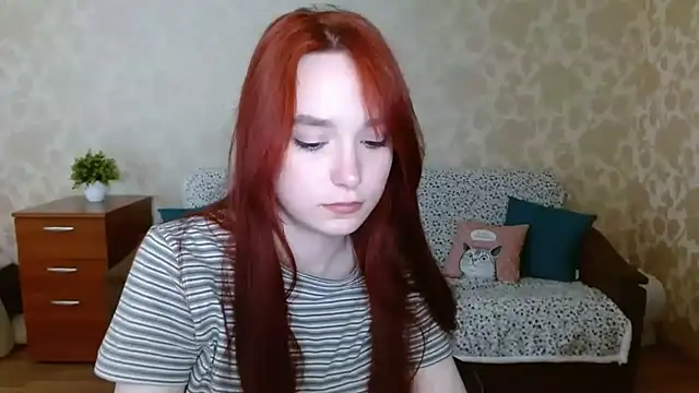 Snapshot of aFoxie chatting on 2, 10, 2025 aFoxie online show from 2, 10, 2025