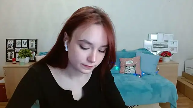 Snapshot of aFoxie chatting on 15, 10, 2025 aFoxie online show from 15, 10, 2025