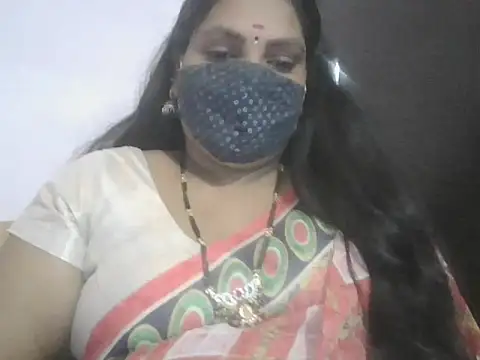 Snapshot of Nisha-telugu chatting on 16, 9, 2025 Nisha-telugu online show from 16, 9, 2025