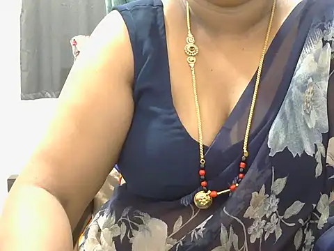 Snapshot of Nisha-telugu chatting on 13, 6, 2026 Nisha-telugu online show from 13, 6, 2026