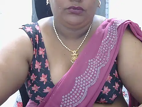 Snapshot of Nisha-telugu chatting on 18, 7, 2026 Nisha-telugu online show from 18, 7, 2026