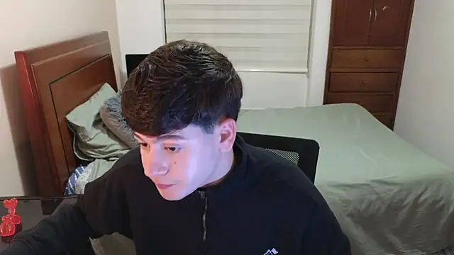 Snapshot of tightncuteass chatting on 24, 10, 2025 tightncuteass online show from 24, 10, 2025