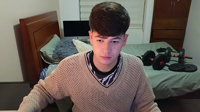 Snapshot of tightncuteass chatting on 31, 10, 2025 tightncuteass online show from 31, 10, 2025