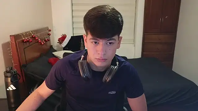 Snapshot of tightncuteass chatting on 24, 11, 2025 tightncuteass online show from 24, 11, 2025