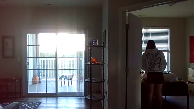 AllesandraLove online show from 8, 10, 2025