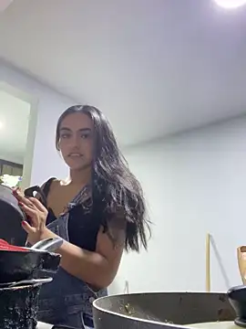 Leslie Bussh  online show from 18, 2, 2026