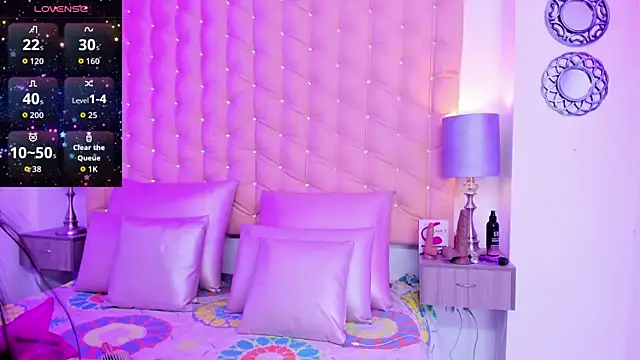 Leslie Bussh  online show from 6, 3, 2026