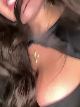 GabyMejiaa online show from 21, 3, 2026