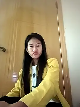 Snapshot of luy-xinh02 chatting on 19, 9, 2025 luy-xinh02 online show from 19, 9, 2025