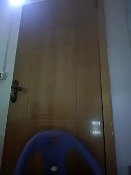 Snapshot of luy-xinh02 chatting on 29, 9, 2025 luy-xinh02 online show from 29, 9, 2025