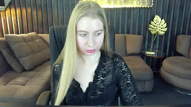 Alina Blonde online show from 28, 3, 2026
