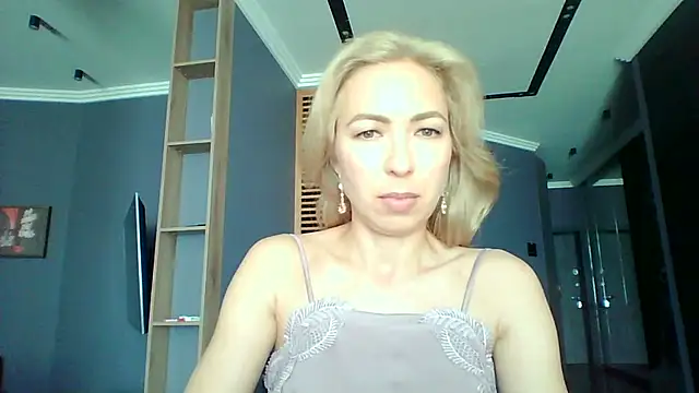 Ivvona online show from 13, 7, 2026