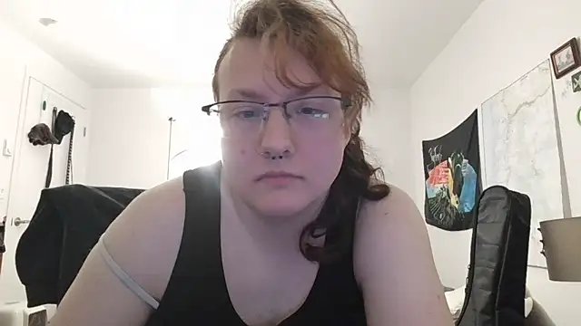 Snapshot of tbutchrat chatting on 11, 9, 2025 tbutchrat online show from 11, 9, 2025