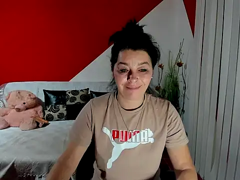 Soffy Skye online show from 20, 9, 2025