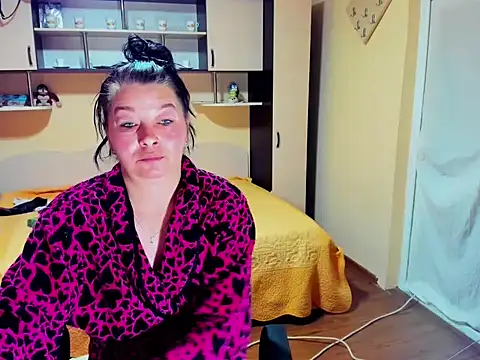 Snapshot of Soffy_Skye chatting on 17, 5, 2026 Soffy Skye online show from 17, 5, 2026