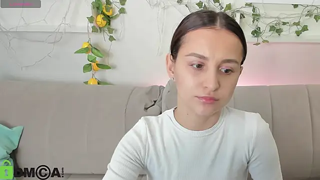 Snapshot of Mary_0Smith chatting on 23, 10, 2025 Mary 0Smith online show from 23, 10, 2025