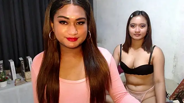 Elysia Fox online show from 8, 2, 2026