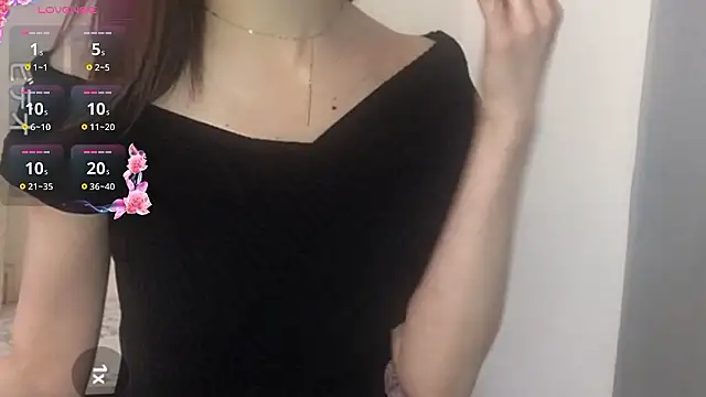 Snapshot of mari_maria chatting on 24, 10, 2025 mari maria online show from 24, 10, 2025