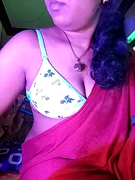 Snapshot of Tamil_Kavitha chatting on 2, 7, 2026 Tamil Kavitha online show from 2, 7, 2026