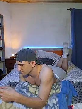 ObeyLust online show from 6, 11, 2025