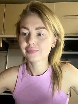 MartaLuna  online show from 18, 11, 2025