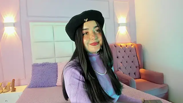 Snapshot of Ashleypetit chatting on 17, 7, 2026 Ashleypetit online show from 17, 7, 2026