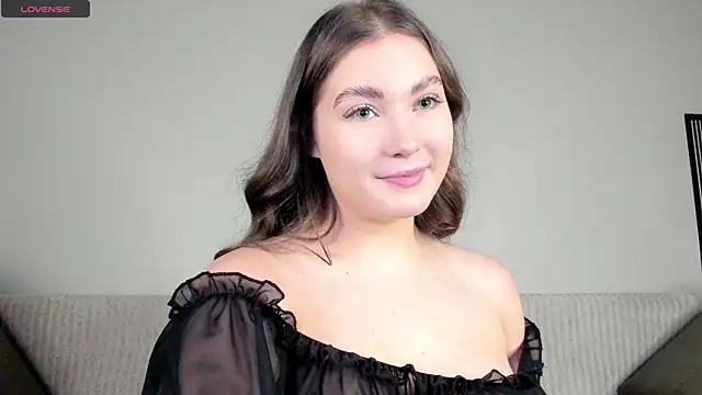 KristynSchwerin online show from 17, 10, 2025