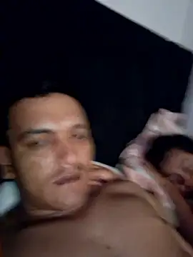 Chloe y Dante online show from 4, 12, 2025