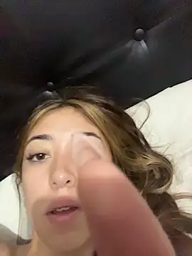 kimmy vegga2 online show from 2, 11, 2025