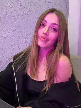 Snapshot of Elizabeth_Tay chatting on 18, 1, 2026 Elizabeth Tay online show from 18, 1, 2026