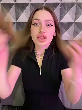 Snapshot of Elizabeth_Tay chatting on 28, 2, 2026 Elizabeth Tay online show from 28, 2, 2026