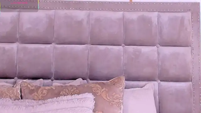 Snapshot of DakotaWangi chatting on 8, 6, 2026 DakotaWangi online show from 8, 6, 2026
