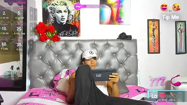 xxKamadevaxx online show from 25, 3, 2026