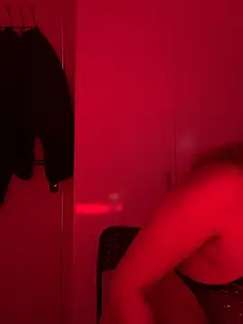 Snapshot of EffyLean6 chatting on 2, 3, 2026 EffyLean6 online show from 2, 3, 2026