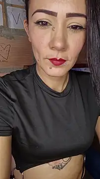 Snapshot of Lhia_ chatting on 29, 11, 2025 Lhia online show from 29, 11, 2025