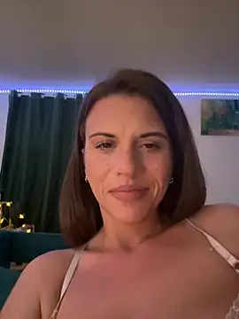 Snapshot of ScarlettNoirr chatting on 25, 6, 2026 ScarlettNoirr online show from 25, 6, 2026