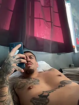 busnfatnutsLildee online show from 25, 11, 2025