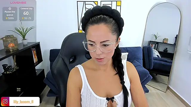 Lyliboomm online show from 21, 9, 2025