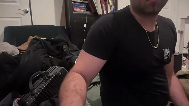 Snapshot of jasoncali305 chatting on 8, 2, 2026 jasoncali305 online show from 8, 2, 2026