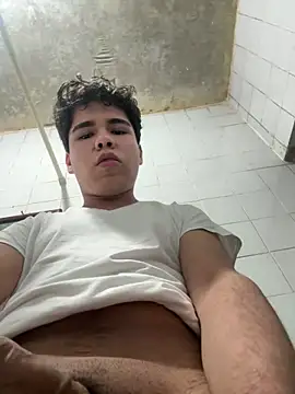 Snapshot of kjesusd12 chatting on 3, 10, 2025 kjesusd12 online show from 3, 10, 2025