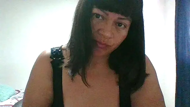 adri89-g online show from 18, 2, 2026