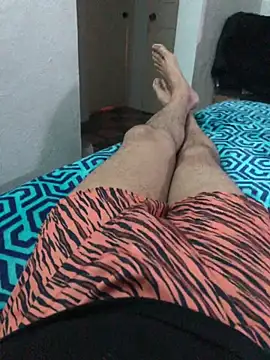 Snapshot of Jonpideme chatting on 28, 10, 2025 Jonpideme online show from 28, 10, 2025