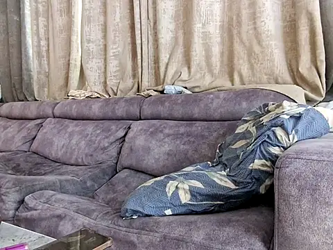 Alexis21821 online show from 1, 4, 2026