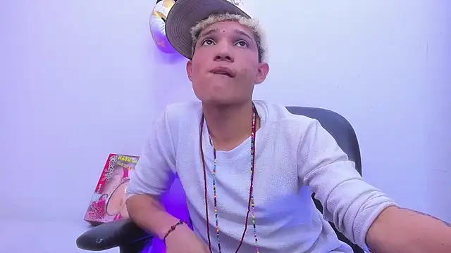 EL VENEZOLANO 22CM online show from 5, 12, 2025