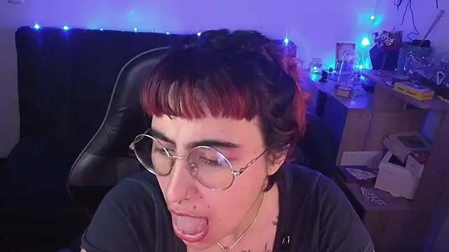 Miacatsito3 online show from 27, 3, 2026