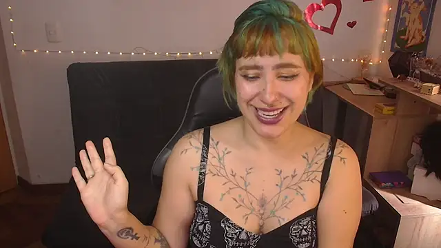 Miacatsito3 online show from 11, 7, 2026