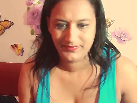 Snapshot of Indiansexyboobs18 chatting on 13, 10, 2025 Indiansexyboobs18 online show from 13, 10, 2025