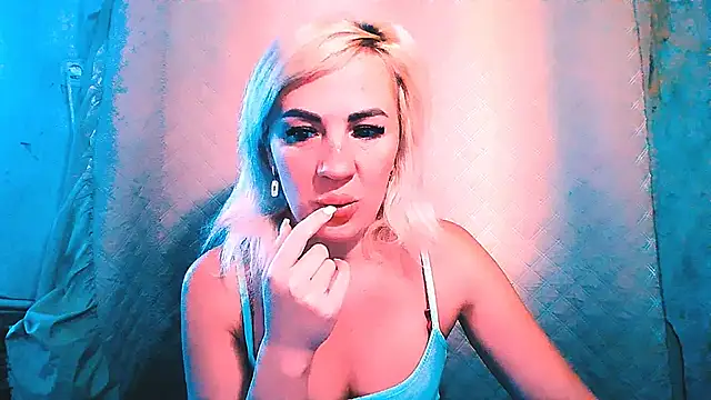 EmmaCat  online show from 17, 9, 2025