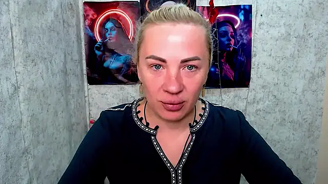 EmmaCat  online show from 22, 4, 2026