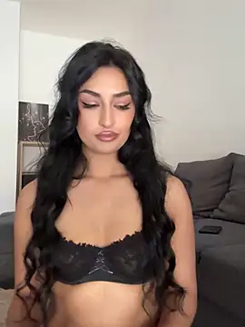 Snapshot of Mia_spicyy chatting on 13, 6, 2026 Mia spicyy online show from 13, 6, 2026